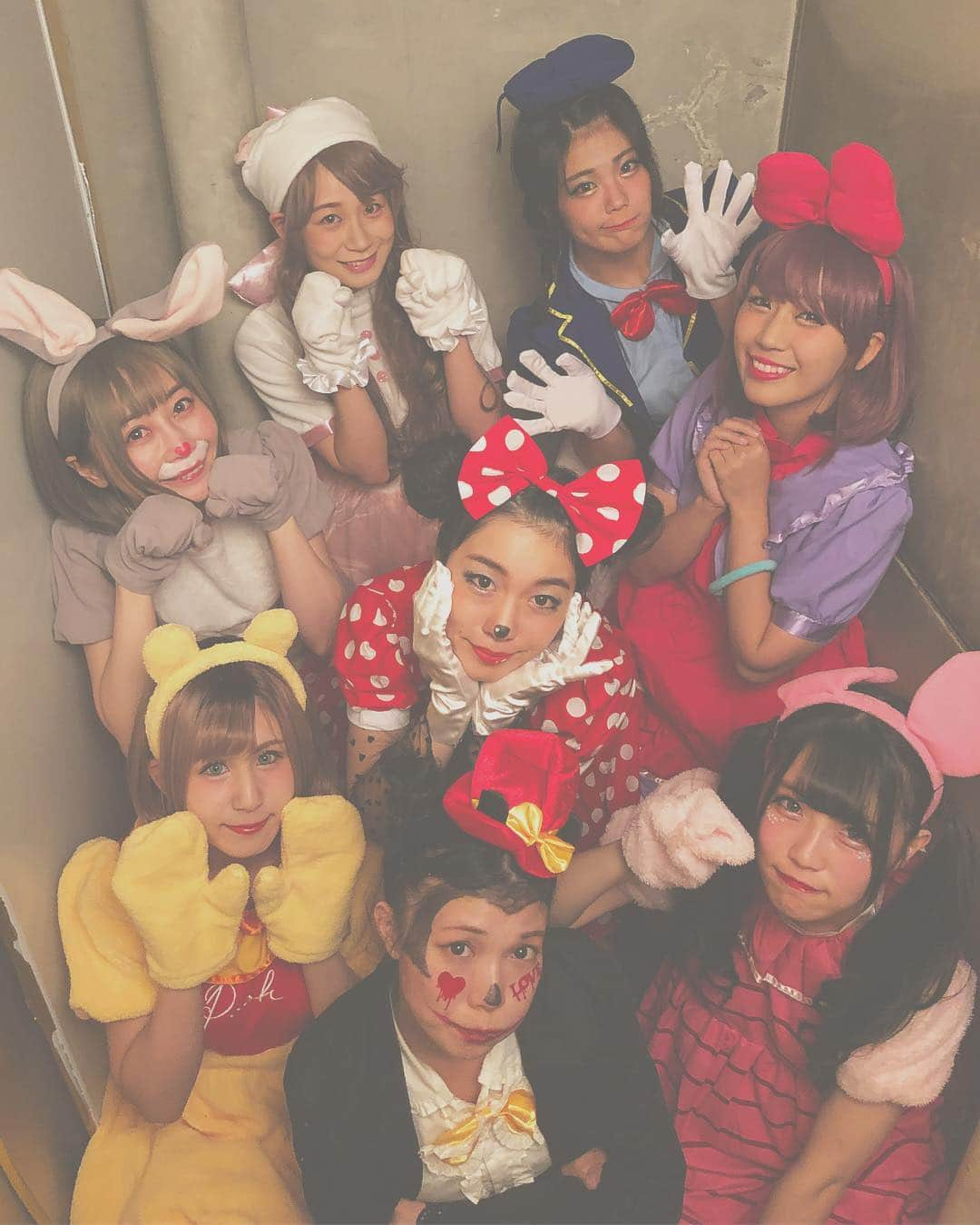 坂本舞菜のインスタグラム：「🎃🕸 アリスハロウィンナイト！ アリス十番で夢の国やりました💓 楽しかった^_^ #ハロウィン #仮装 #ディズニー #disney  #アリス十番」