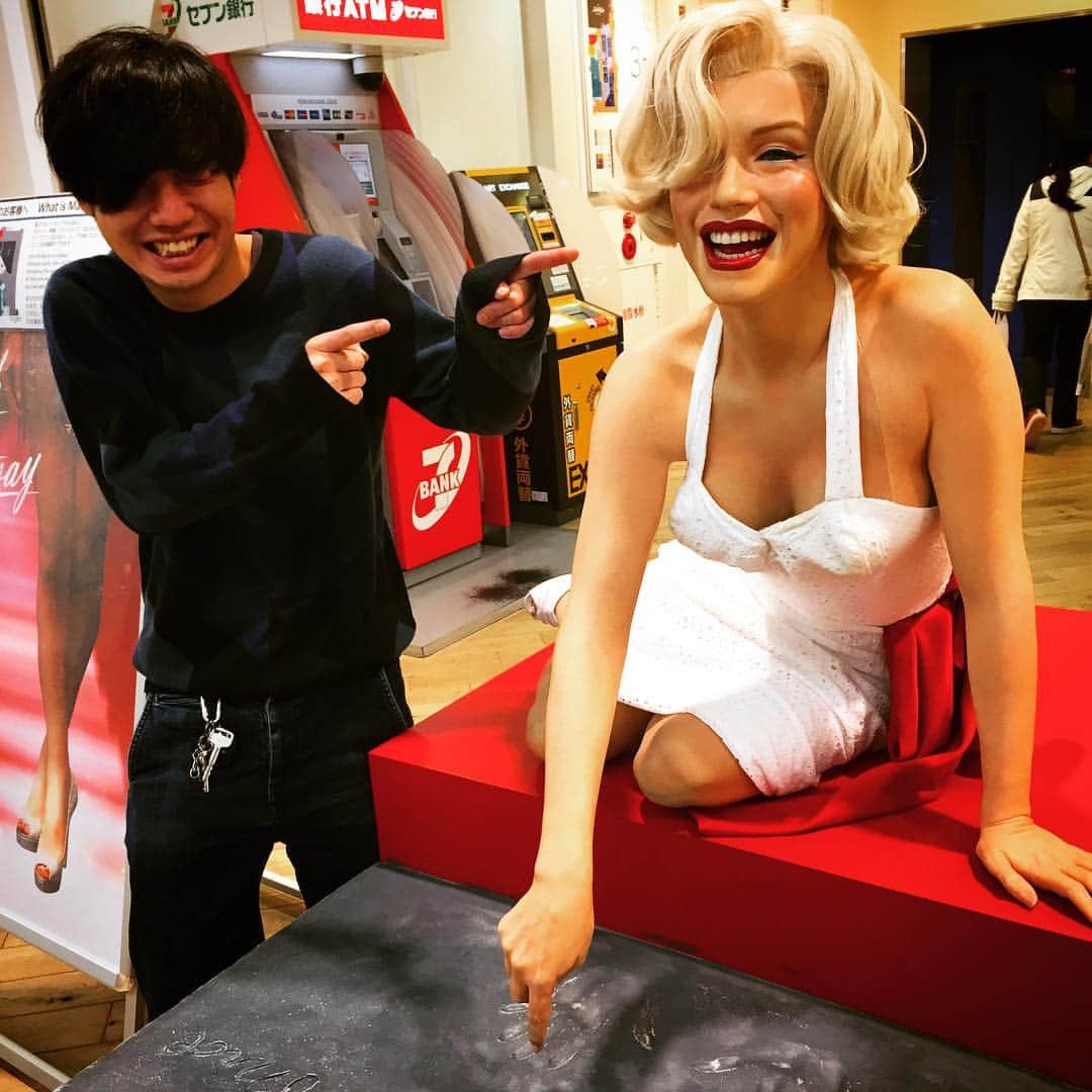 のインスタグラム：「久しぶりにあった友人と。 元気そうでよかった。」