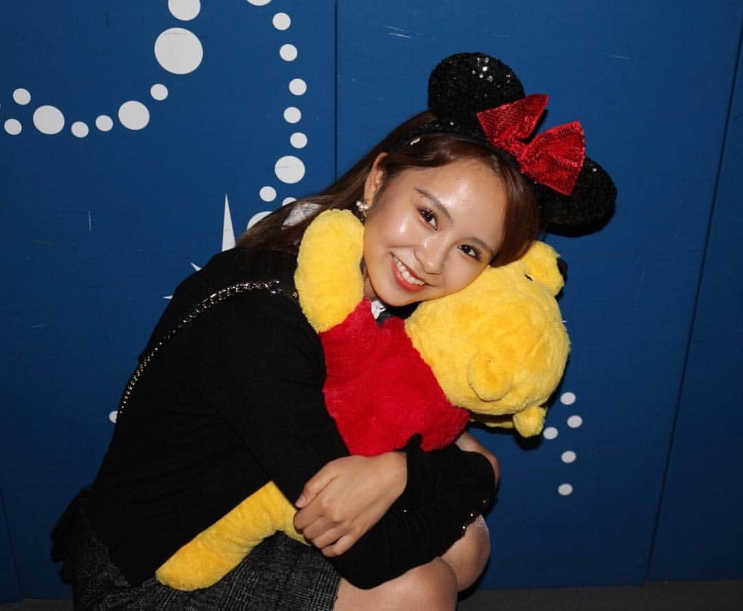 野中光希のインスタグラム：「こんばんは🌛 今日もミスコンの練習をしていました！あと残り10日。気を引き締めて頑張ります💪  急に冷え込んで来たので、皆さまお風邪をひかないようお気をつけください💦  本日も投票よろしくお願いします🙏✨ #ビフォパ  #ビフォーアフター #成城大学 #ミスコン #ミス成城 #ディズニー #ディズニーランド」
