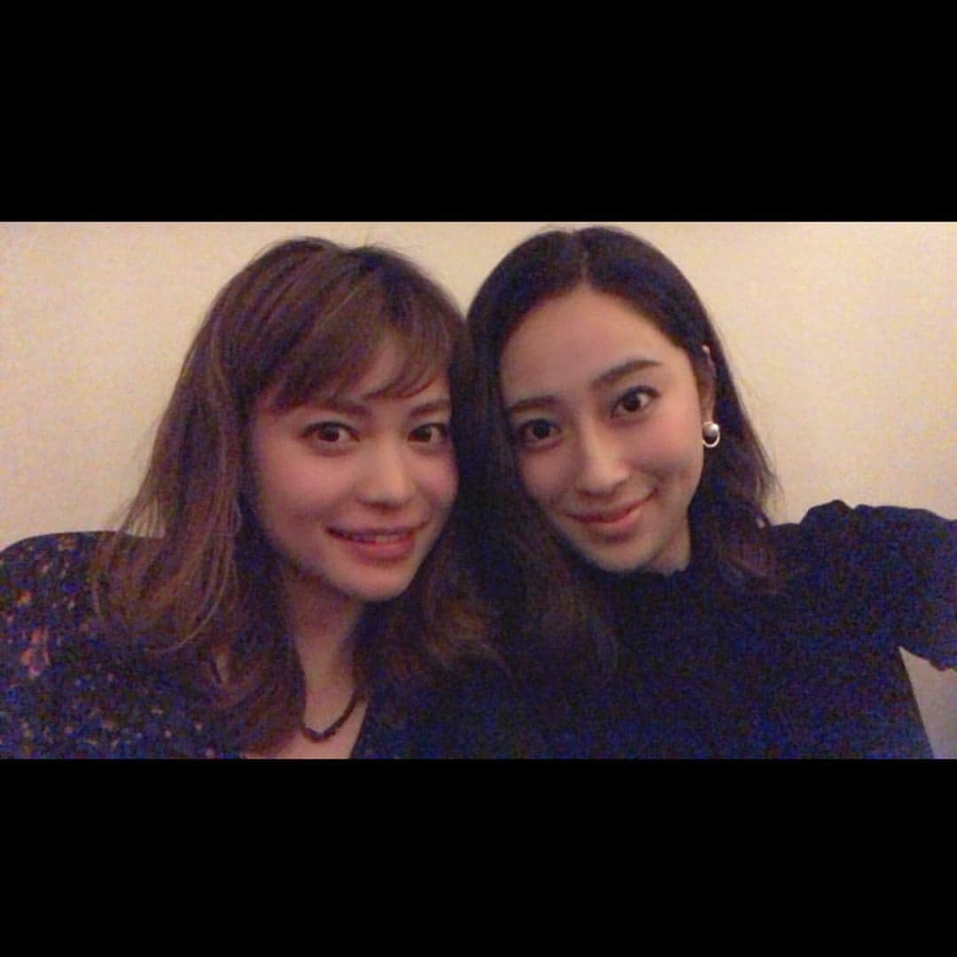 沖玲奈さんのインスタグラム写真 - (沖玲奈Instagram)「ここ最近のをまとめて🐶 自分に余裕がなくても会いたい人には会う🤣💓 沢山癒しをもらいました😍✨次も楽しみにしてるね🎄❣️#女子会  #girlstalk #happywedding #実際はフラフラ w」10月23日 22時40分 - reinaoki2508