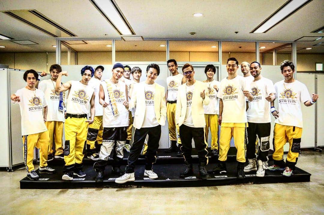 世界さんのインスタグラム写真 - (世界Instagram)「TOKYO DOME 3DAYS🙏🏽 #EXILE最高 #STAROFWISH」10月24日 0時52分 - exile_sekai_official