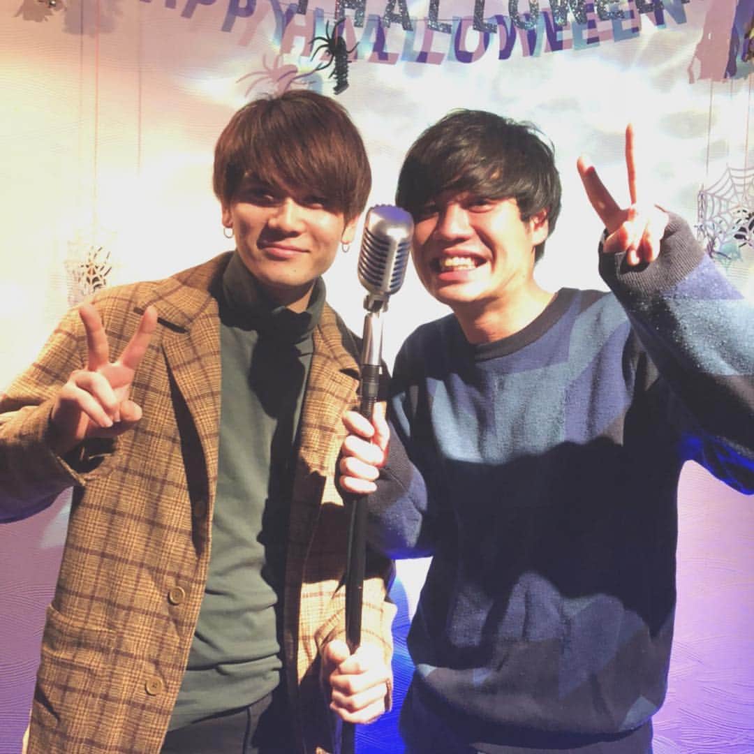 楢崎誠のインスタグラム：「ヒカルに出会った。 . #ofoff」