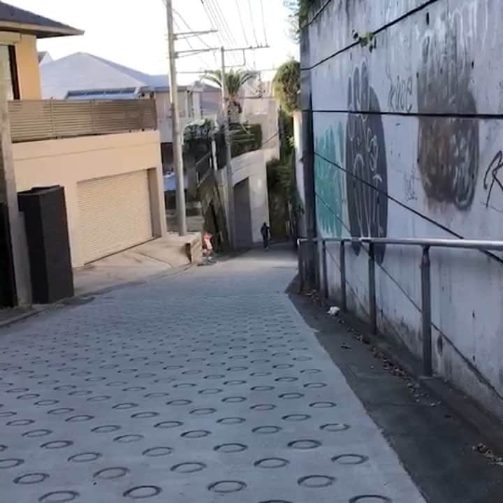 森進一のインスタグラム：「人生マラソン… 山あり谷あり…」