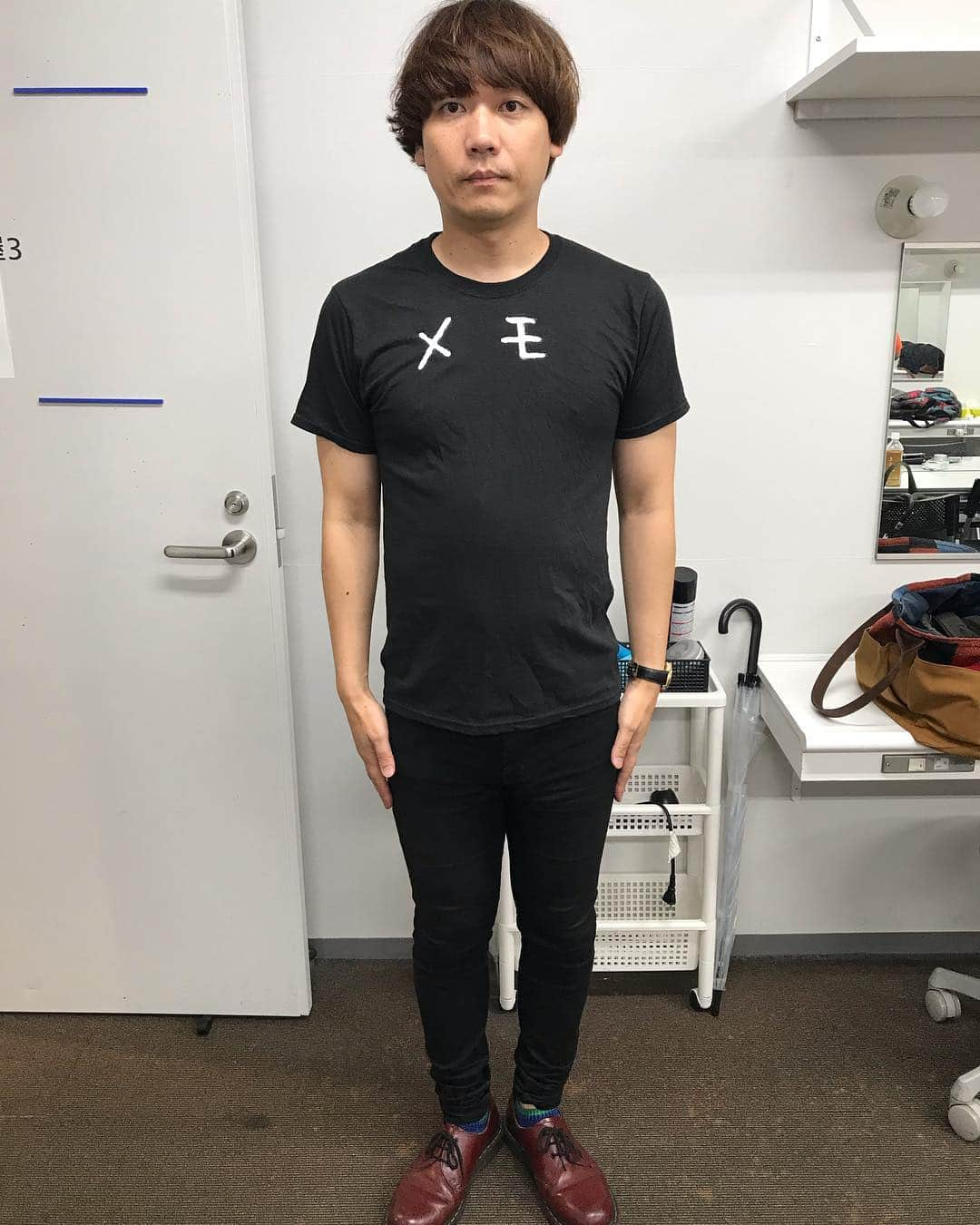 白井鉄也さんのインスタグラム写真 - (白井鉄也Instagram)「今日のTシャツ  コツ ラムネ ムチ メモ おに バック ヒゲ  2018.7/24 2018.7/25 2018.7/26 2018.7/27 2018.7/28 2018.7/29 2018.7/30  #今日のTシャツ #コツ #knack #ラムネ #ramune #ムチ #whip #メモ #memo #おに #demon #バック #Back #ヒゲ #beard #Tshirt #Throat #Sutras #新宿 #Shinjuku #幕張 #Makuhari #tbt #love #cute #instlike #instgood」10月24日 20時25分 - shiraichimon