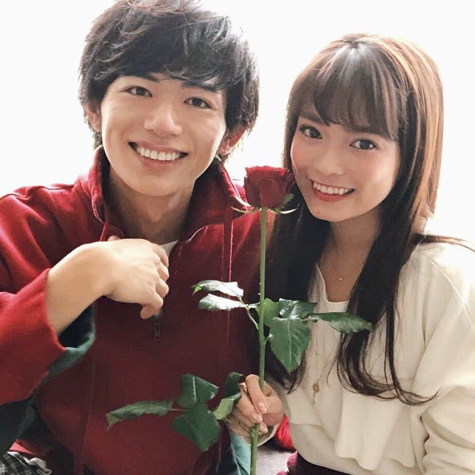 片山良平さんのインスタグラム写真 - (片山良平Instagram)「10月22日☝️ @ayanasakoh  一周年になりました☺️これからもよろしくね🤝 #結婚 #一周年記念」10月24日 21時25分 - ryohei_katayama