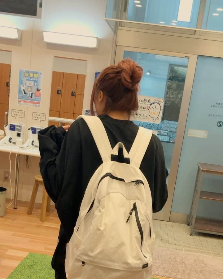 成瀬瑛美のインスタグラム：「いそいそと男湯に入っていくえいたそ(ノ∀`*)ｗｗｗ #撮影で銭湯に来たよ！✨」