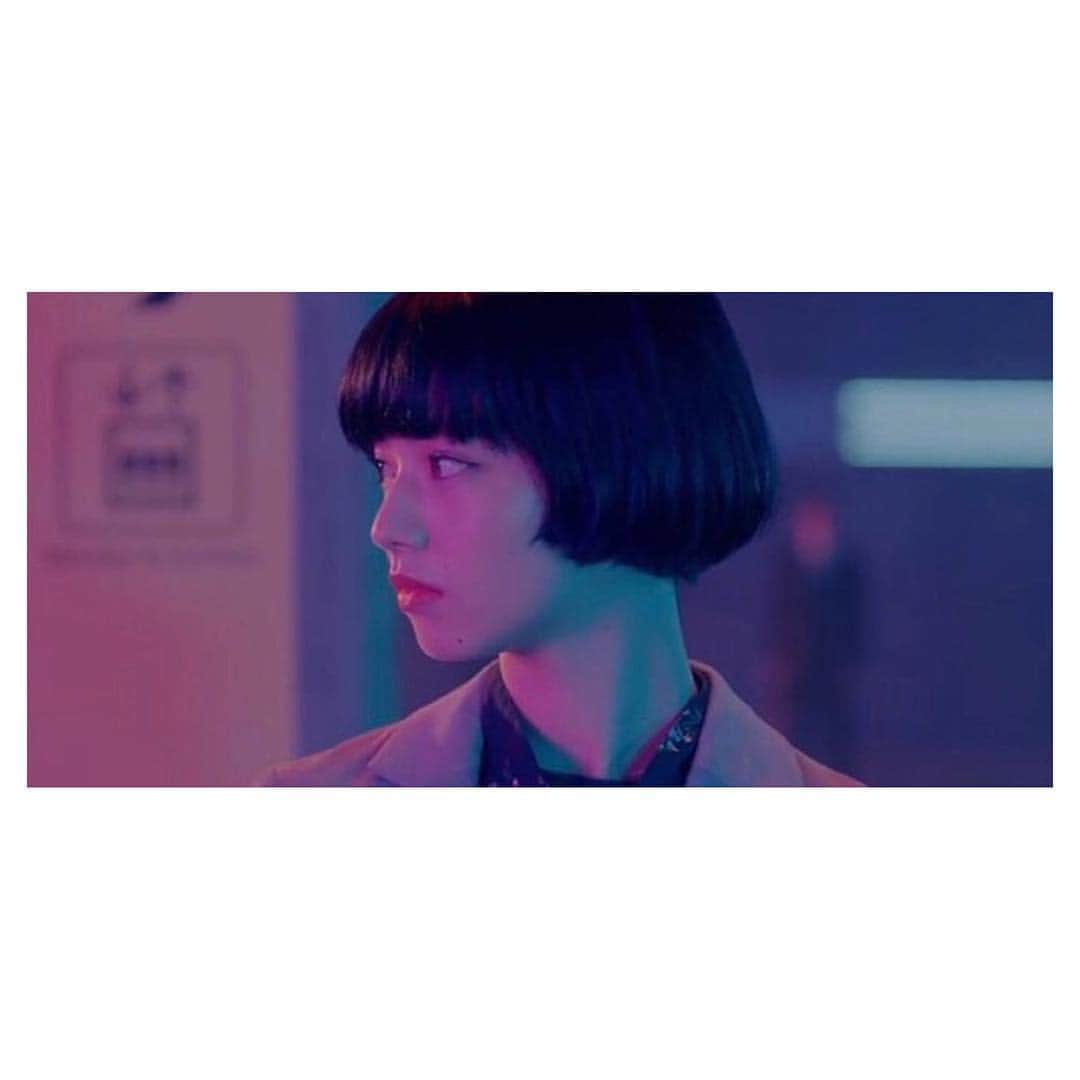 小松菜奈さんのインスタグラム写真 - (小松菜奈Instagram)「JUJUさんのMV''メトロ''に出演しました🎥 是非チェックしてみて下さい。」10月25日 9時47分 - konichan7