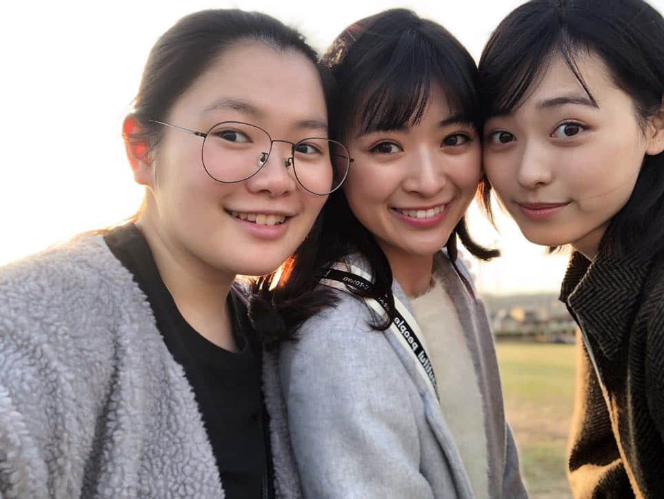 福原遥さんのインスタグラム写真 - (福原遥Instagram)「☺︎ 大好きなお2人💓 鎌倉ドライブへ 終始ニヤニヤが止まりません。」10月25日 18時40分 - haruka.f.official