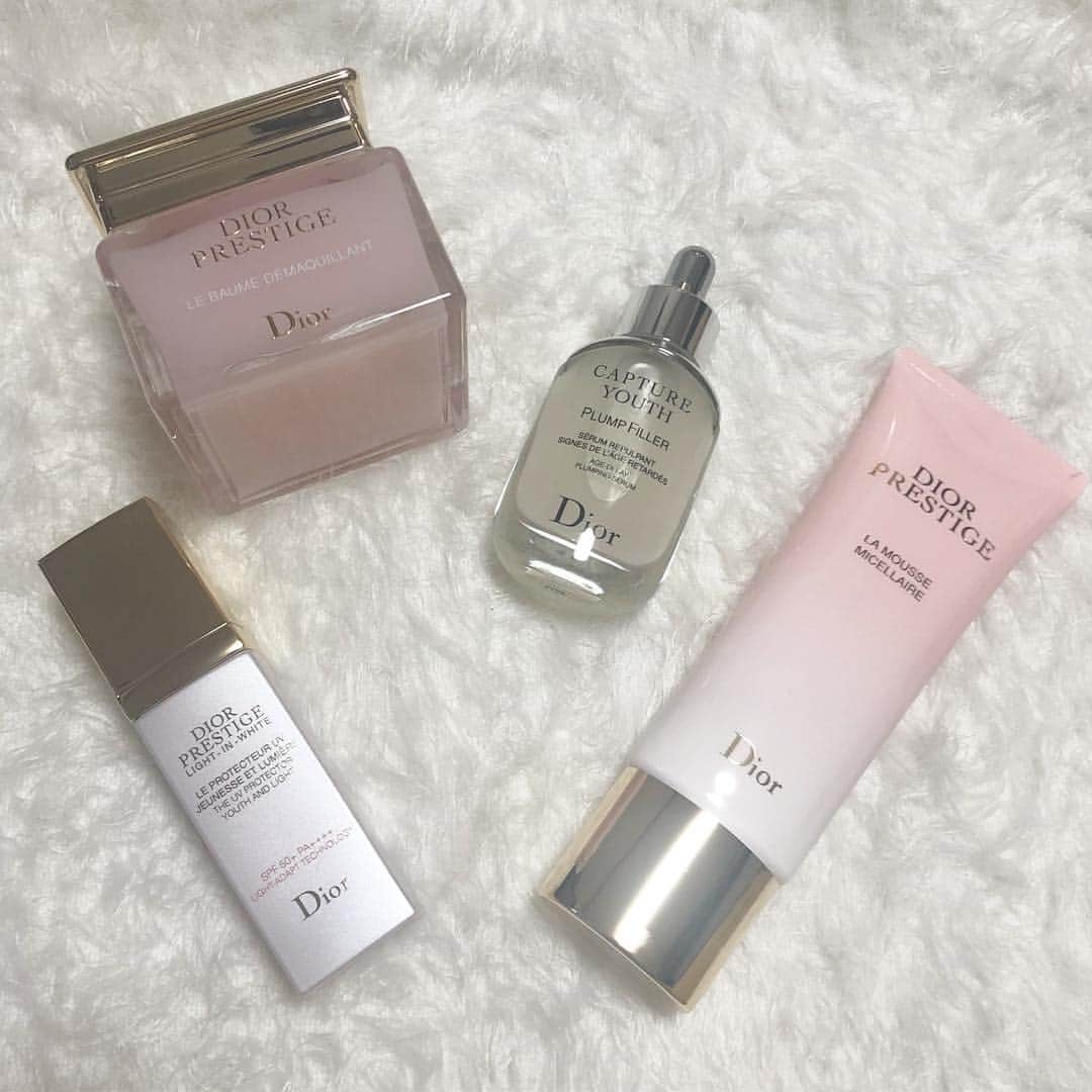 のインスタグラム：「． ． ． スキンケア達 ♡ この夏はIPSA使ってたんだけど 乾燥肌なのでこの冬はDiorに頼る>< ． ．」