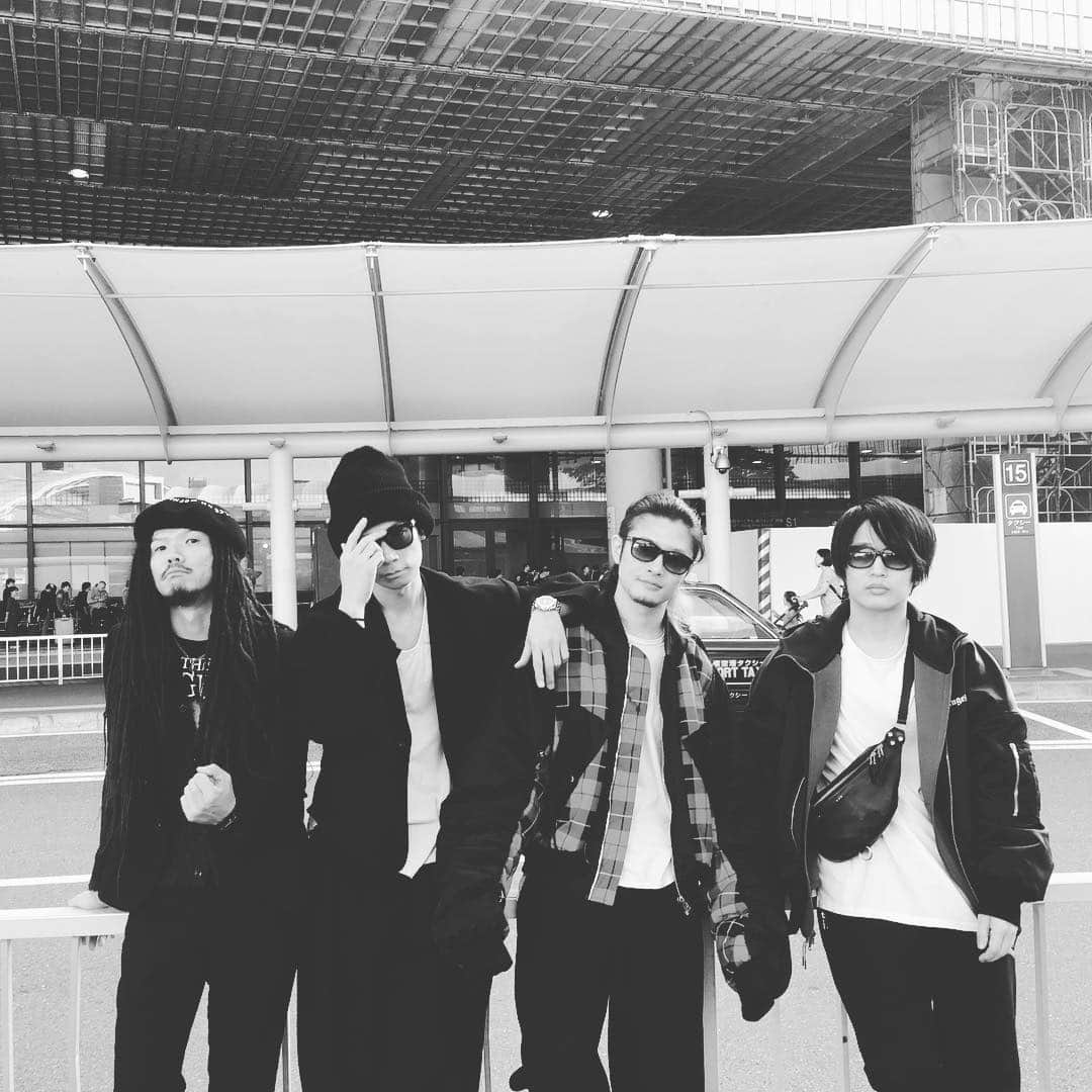 [ALEXANDROS]さんのインスタグラム写真 - ([ALEXANDROS]Instagram)「Thanks U.S. Hopefully see u soon. Back in Tokyo. Yoohei #alexandros」10月26日 17時29分 - alexandros_official_insta