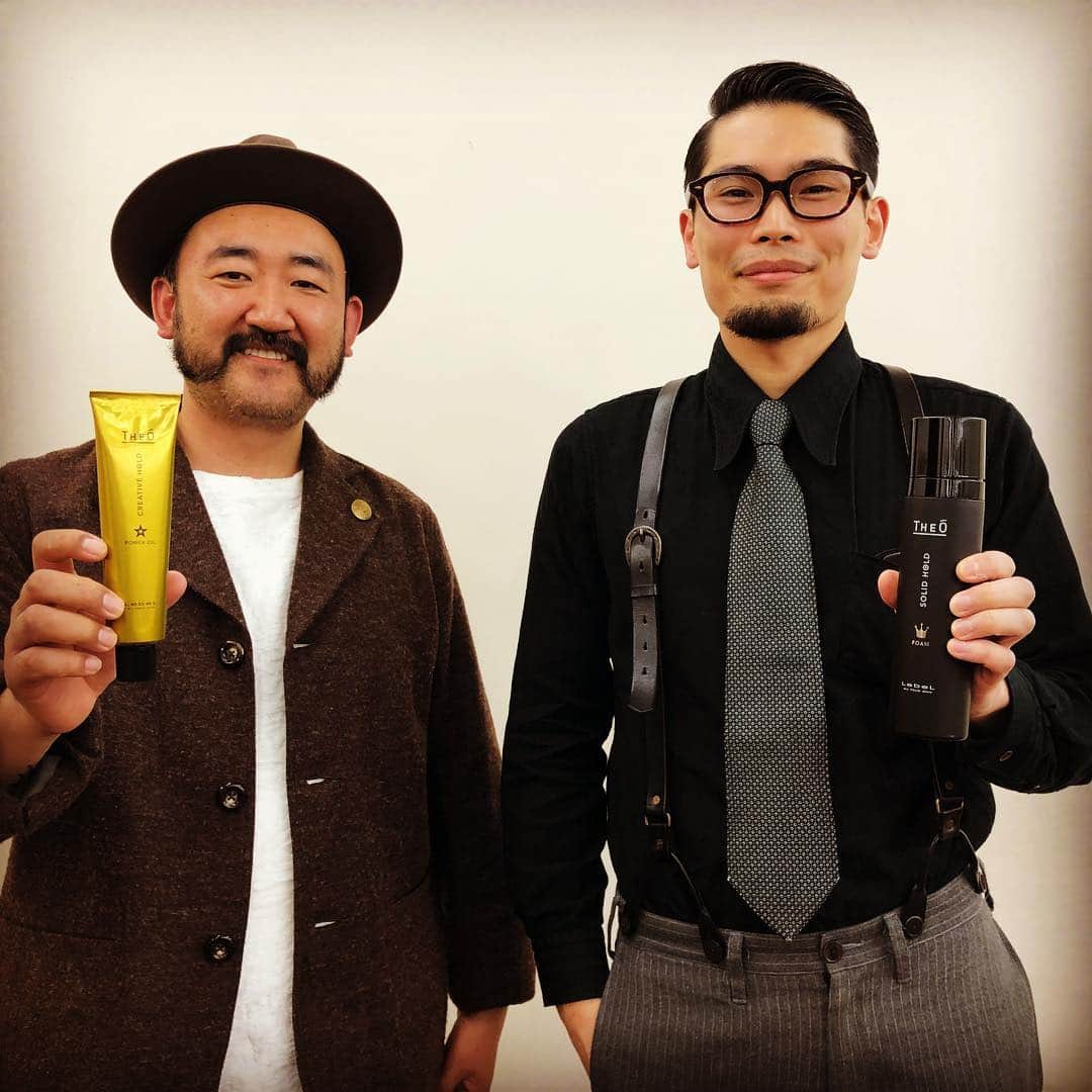 のインスタグラム：「・ ルベルTHEO/メンズフォーラム開催☻ 〜男達の多様化〜 Diversity ・ 素敵なセミナーありがとうございました☻ ・ WOLFMAN BarberShop @wolfmanbarber  デザイナー: #曽原猛 ・ #ジオ  #ジオ男子 #フォーム #パワーオイル  #theo #ルベル #lebel #ジオスタイリング #メンズヘア #ヘアスタイル #スタイル #スタイリング剤 #メンズグルーミング #メンズケア #メンズ #menshair #mensfashion #メンズファッション #新発売 #新商品 #トレンド #タカラベルモント #takarabelmont #美容師 #理容師 #美容室 #理容室」