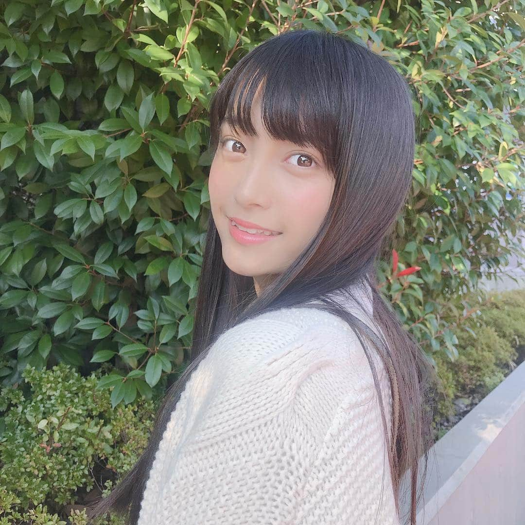 小山リーナさんのインスタグラム写真 - (小山リーナInstagram)「ナチュラル ・ ・ #ニット」10月26日 18時19分 - rina_koyama_box