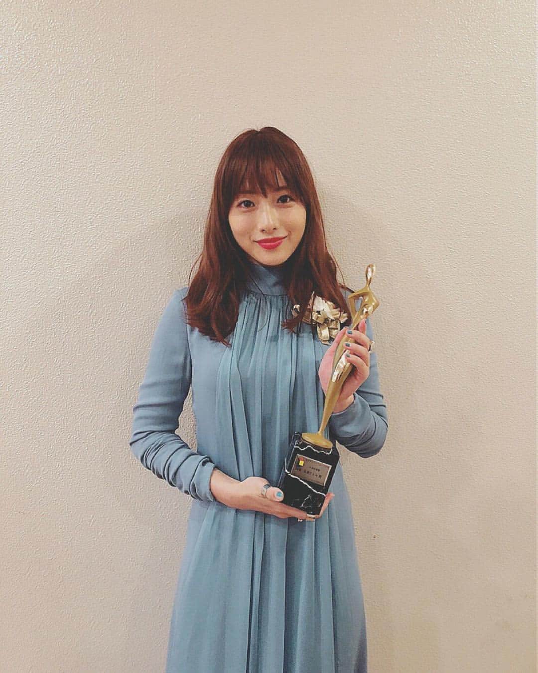 のインスタグラム：「. アンナチュラル公式ツイッターより🌟🌟 #石原さとみ #IshiharaSatomi #さとみちゃんに届きますように」