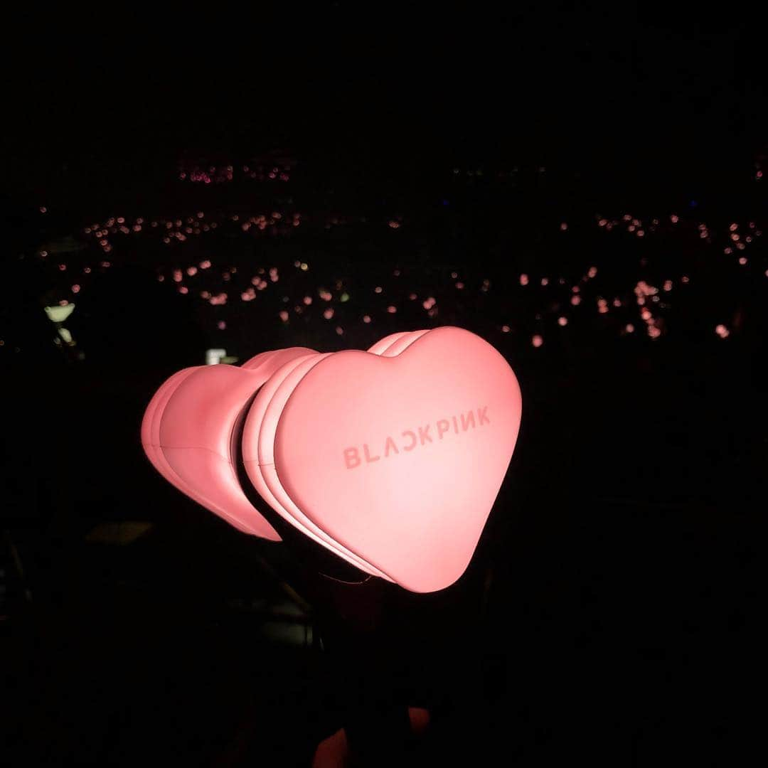 ソミさんのインスタグラム写真 - (ソミInstagram)「✨ 🖤💖BLACK PINK IN YOUR AREA🖤 💖」11月10日 21時12分 - somsomi0309