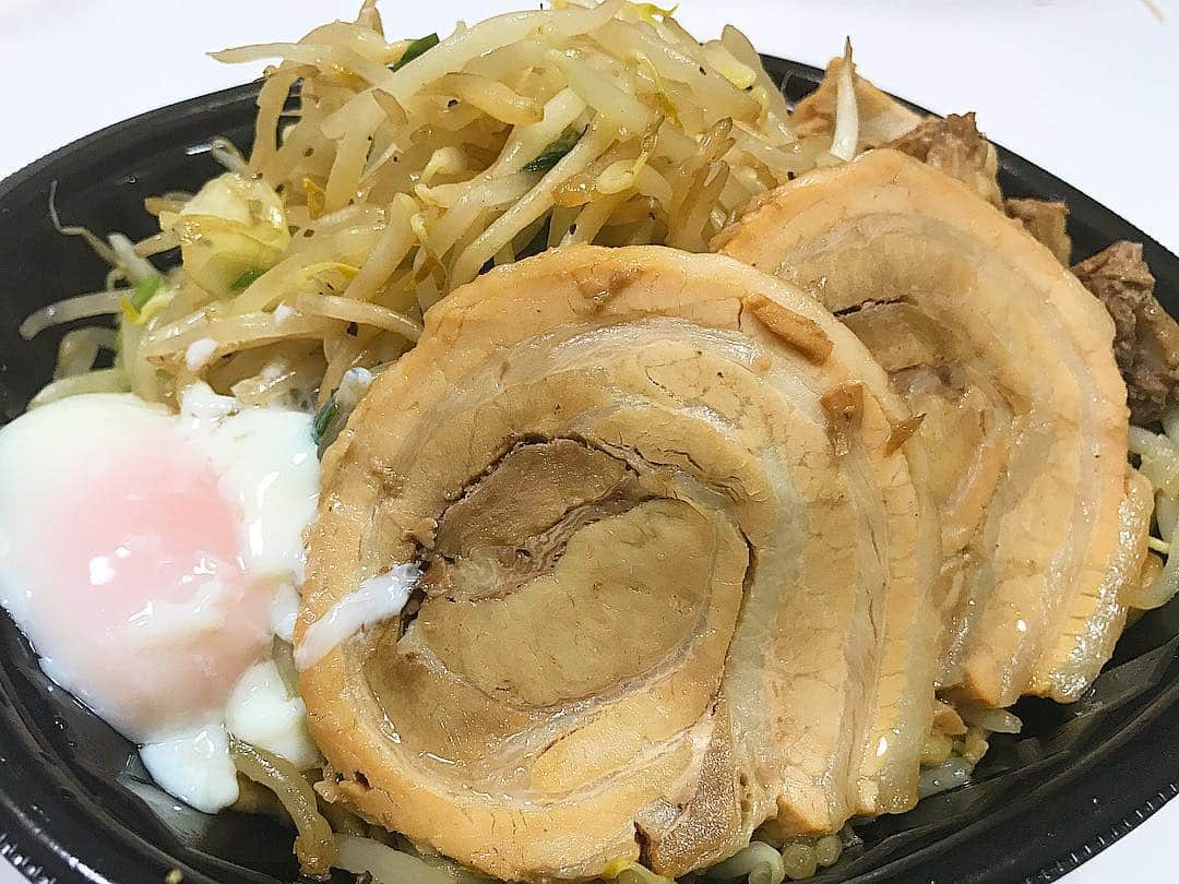 大見さなえのグルメインスタ