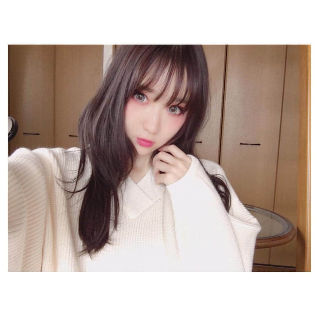 小越しほみさんのインスタグラム写真 - (小越しほみInstagram)「色々ありまして きのうはコスプレメイクで私服👩‍🎤 ・ きのうのこと書きたいけど... 今日はモーメント撮影会楽しんできます📸✨ こられるみなさまよろしくね💓 ・ #selfie #コスプレメイク #カラコン #モーメント撮影会 #撮影会 #大阪 #makeup」10月27日 9時16分 - shihomi1129