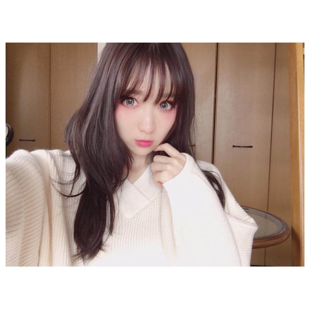 小越しほみさんのインスタグラム写真 - (小越しほみInstagram)「色々ありまして きのうはコスプレメイクで私服👩‍🎤 ・ きのうのこと書きたいけど... 今日はモーメント撮影会楽しんできます📸✨ こられるみなさまよろしくね💓 ・ #selfie #コスプレメイク #カラコン #モーメント撮影会 #撮影会 #大阪 #makeup」10月27日 9時16分 - shihomi1129