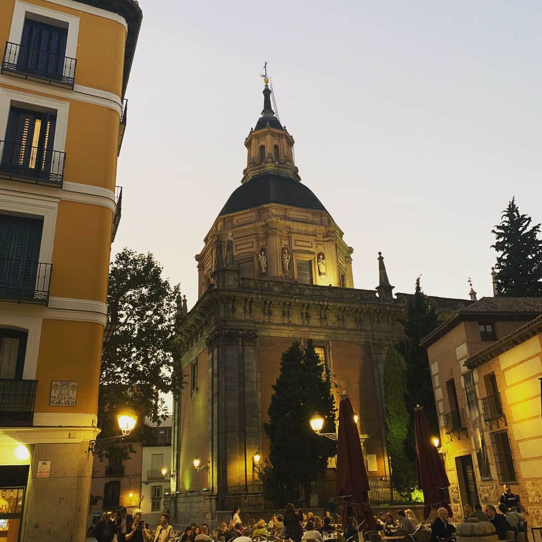 猪俣ユキのインスタグラム：「Day ‘N’ Nite Madrid just like a paradise #madrid #spain #walk #food #wine」