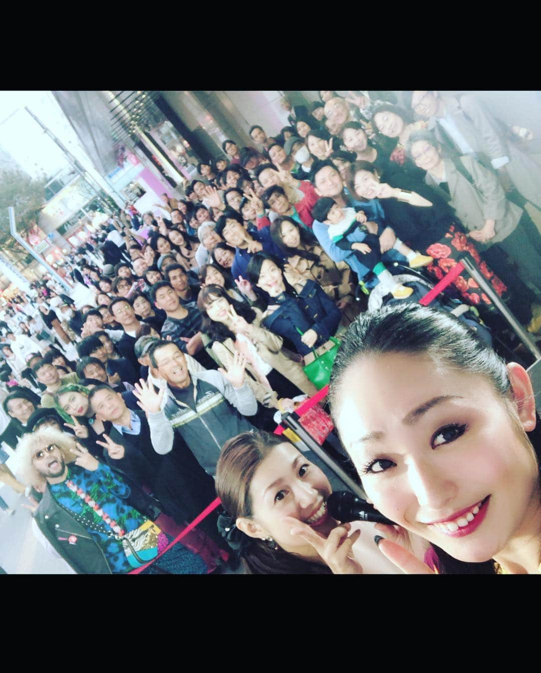 安藤美姫さんのインスタグラム写真 - (安藤美姫Instagram)「With Vogue Fashions Night Out 2018 in Nagoya♥️♥️♥️ Thank you for coming💕💕💕 今日は ヴォーグ ファッションズ ナイト アウト 2018 名古屋のトークイベントでした😌💕♥️ 本当にたくさんの方がいらしてくださいました!!! ありがとうございました♥️♥️♥️ #vogue #voguefashionsnightout2018  #matsuzakayanagoya  #nagoya」10月27日 19時11分 - miki_m_ando0403