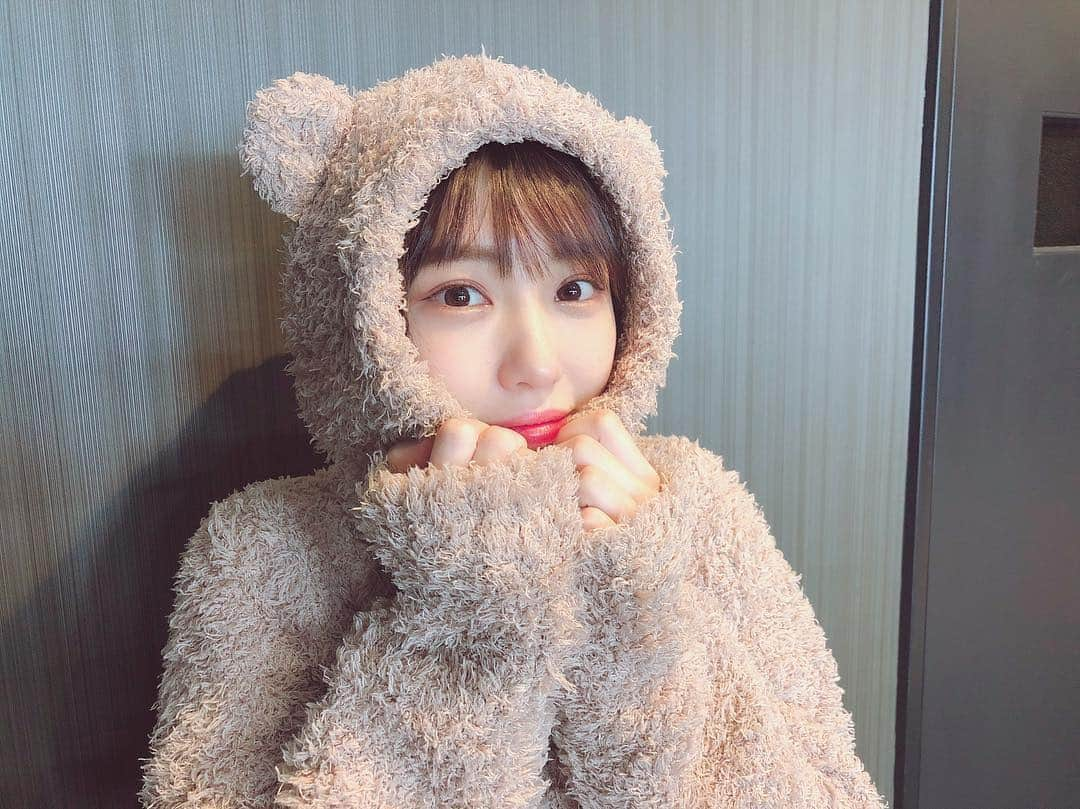 熊崎晴香さんのインスタグラム写真 - (熊崎晴香Instagram)「くまがくまになりました🐻  #仙台 #握手会 #thankyou #happy #10月27日 #テディベア #テディベアズデー #teddybear #bear #ちょっと早めのハロウィン #helloween」10月27日 20時07分 - kumakuma9810