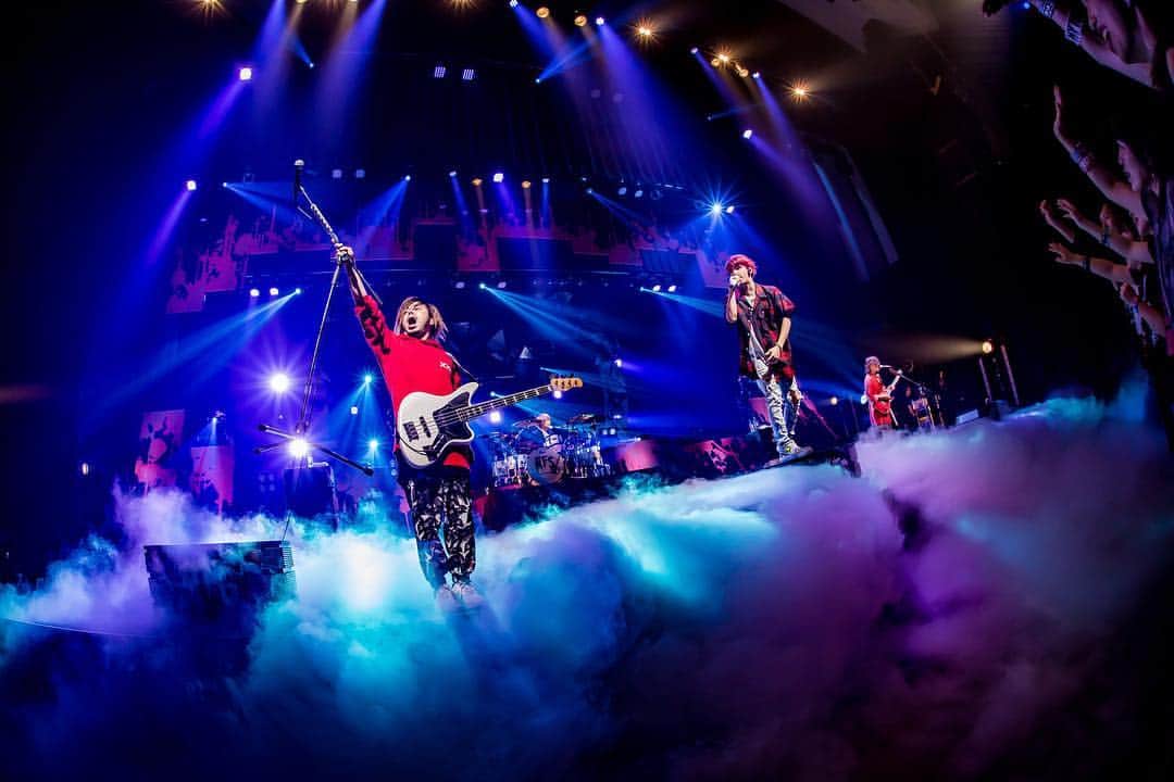 My First Storyさんのインスタグラム写真 My First Storyinstagram My First Story S S S Tour 18 Thank You Osaka Orix Theater Photo By Taka Tallman 10月27日 22時33分 Myfirststoryofficial