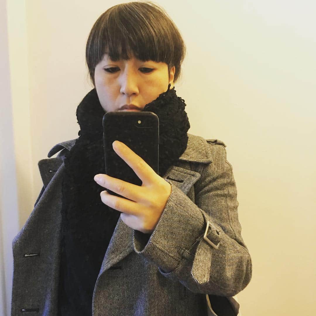 のインスタグラム：「今日も元気に週末出勤💀 #今日のコーデ #今日の仕事着 #今日の服 #ジュンヤワタナベ #海外で働く #ニューヨーク生活 #海外生活 #ファッション #スタイル #デザイナー #モード #weekend #todaysoutfit #ootd #junyawatanabe #fashion #mode #nylife #nyc #designer #design #lookdaujourdhui」