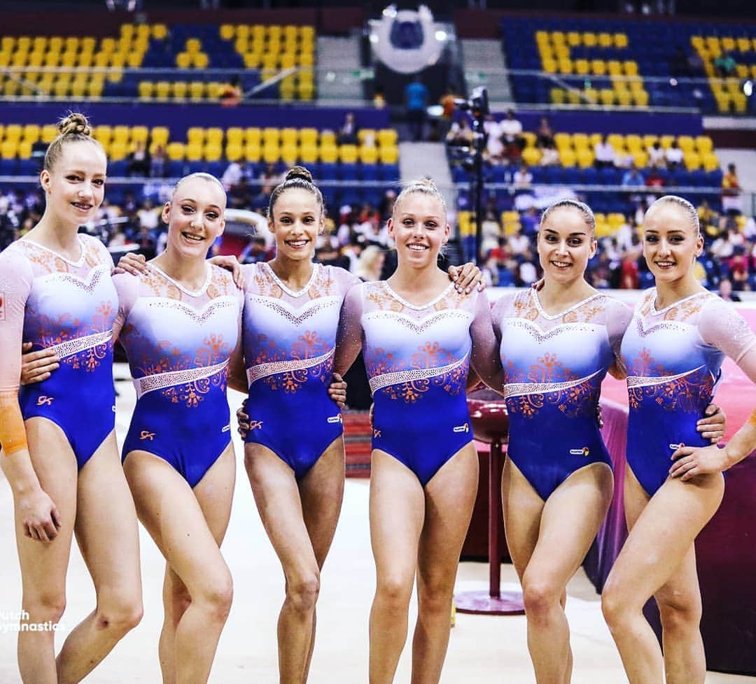 サンネ・ウェバースさんのインスタグラム写真 - (サンネ・ウェバースInstagram)「Proud of our team performance from yesterday ❤ #gymnastics #dohagym2018 #doha2018 #DutchGymnastics #beam #bars #worlds #team #proudtobedutch🇳🇱」10月28日 16時49分 - sannewevers.official