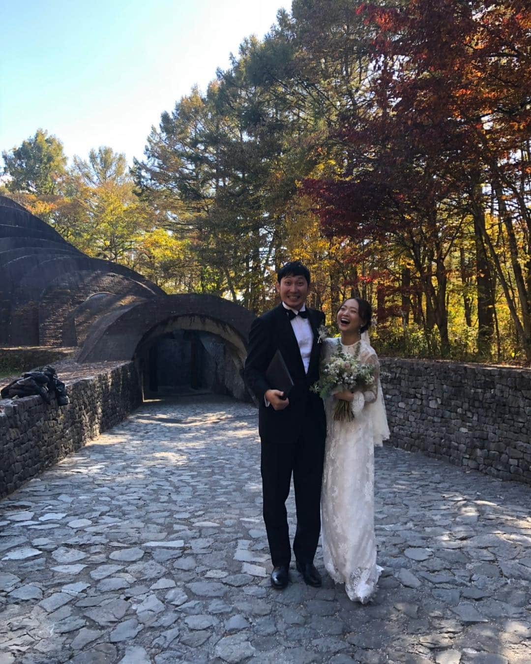 野尻美穂さんのインスタグラム写真 - (野尻美穂Instagram)「結婚式しました！ 来てくれた皆本当にありがとう❤️❤️❤️ #みんなが大好き #miho__wedding」10月28日 21時17分 - miho_cocoa