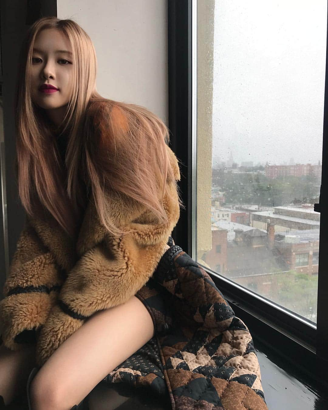 ロゼさんのインスタグラム写真 - (ロゼInstagram)「🍁🍁🍁🍁」10月28日 21時56分 - roses_are_rosie