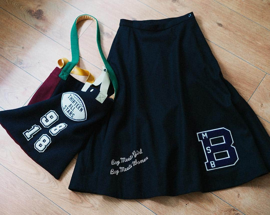 ビームスさんのインスタグラム写真 - (ビームスInstagram)「WHITESVILLE × BEAMS BOY Award Jacket , Skirt & Bag ・ @beams_boy_harajuku  #whitesville #beamsboy #beams #ビームスボーイ #ビームス」10月28日 22時21分 - beams_official