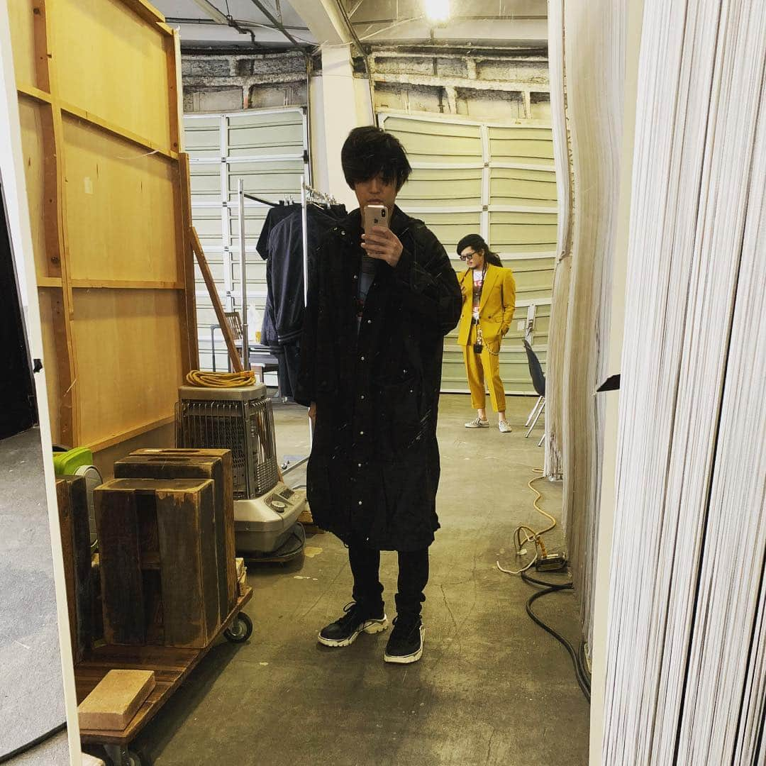 [ALEXANDROS]さんのインスタグラム写真 - ([ALEXANDROS]Instagram)「毎度おなじみGiGSコラムの写真です。おまけに先週のニューヨークのグランドセントラルステーションの写真も置いておきます。 白井」10月28日 23時45分 - alexandros_official_insta