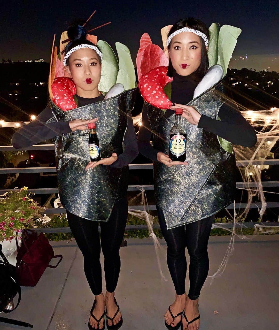 のインスタグラム：「Would you like some Sushi rolls? 🍣🇯🇵🥢 手巻き寿司はいかがですか？ #Halloween2018 #Sushi #Slaysian #Kikkoman #手巻き寿司」