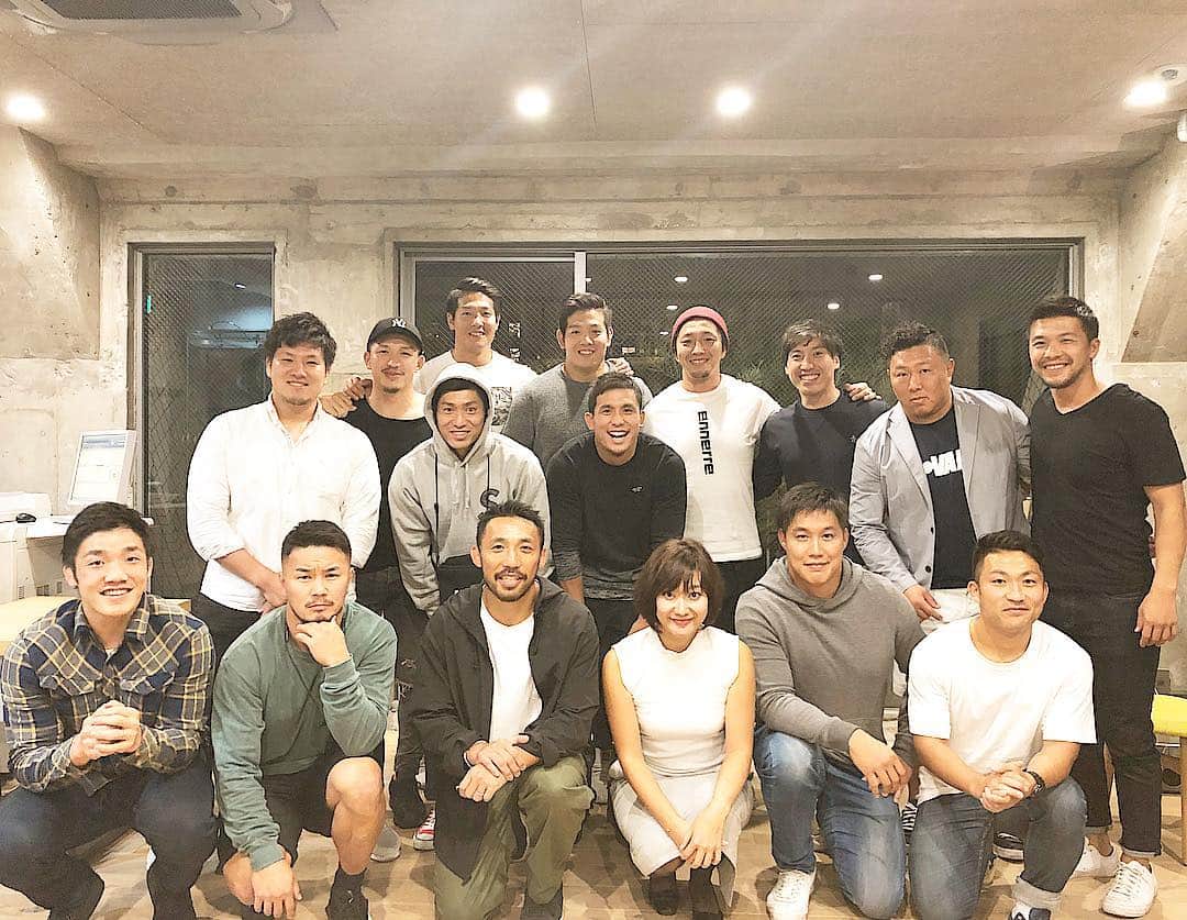 君島良夫のインスタグラム：「豪華メンバーが一同集結！ ここから始まるよ🏉🤙🏼 . #ラグビー #Rugby #🏉 #JapanRugby #Instagram」