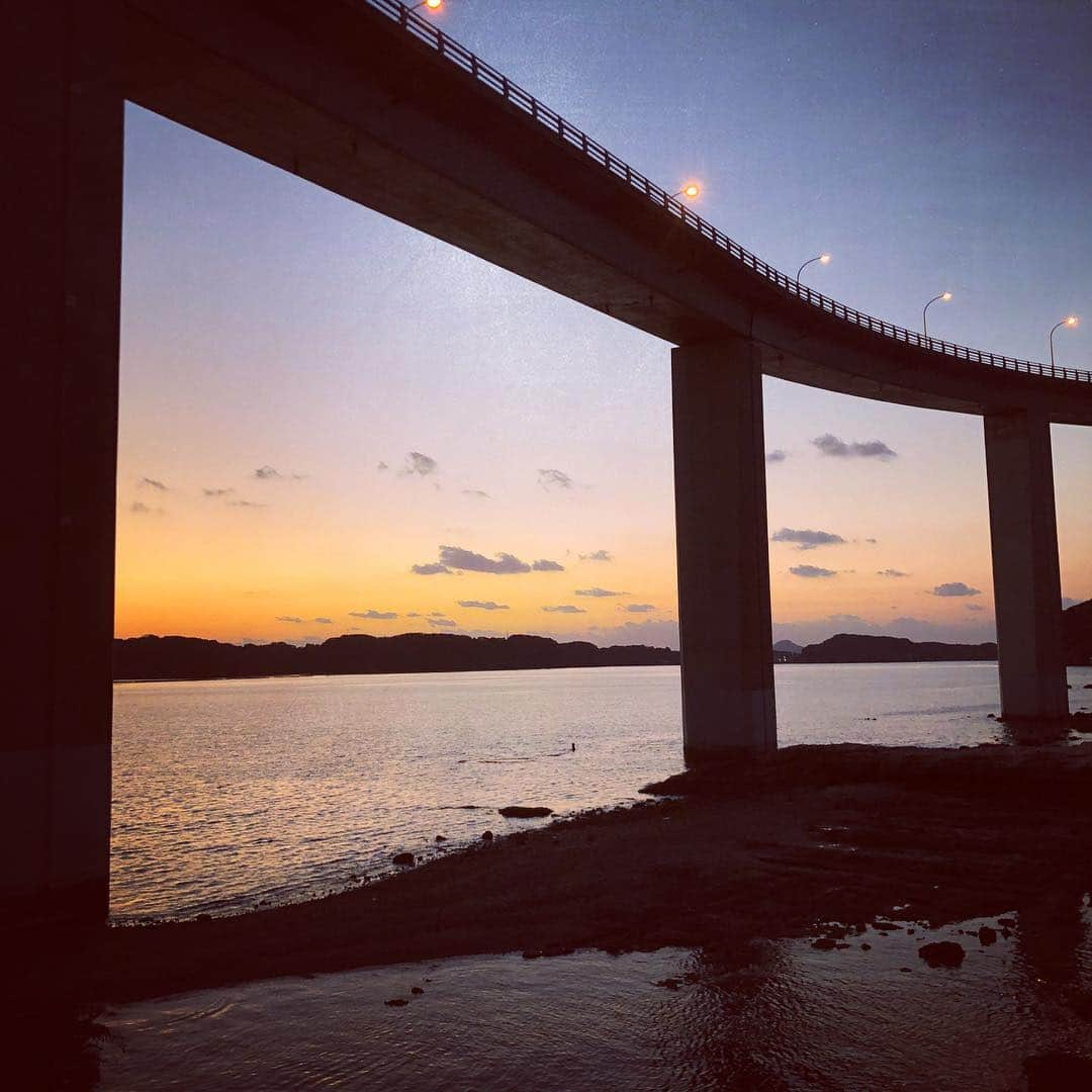 長与千種さんのインスタグラム写真 - (長与千種Instagram)「田舎の海は 優しくて 穏やかだった。  #marvelous_prowrestling  #海  #優しい」10月29日 17時13分 - chigusanagayo