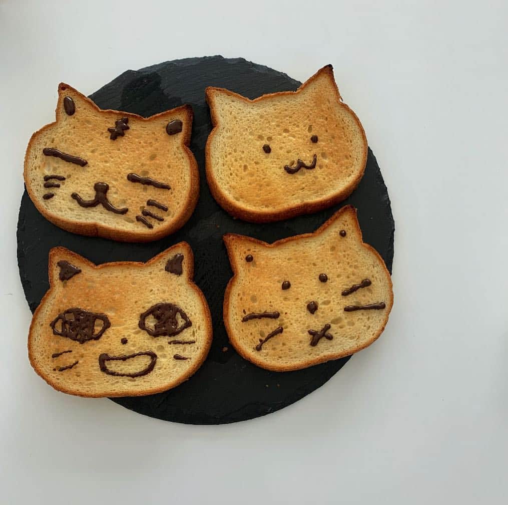 石條遥梨のグルメインスタ