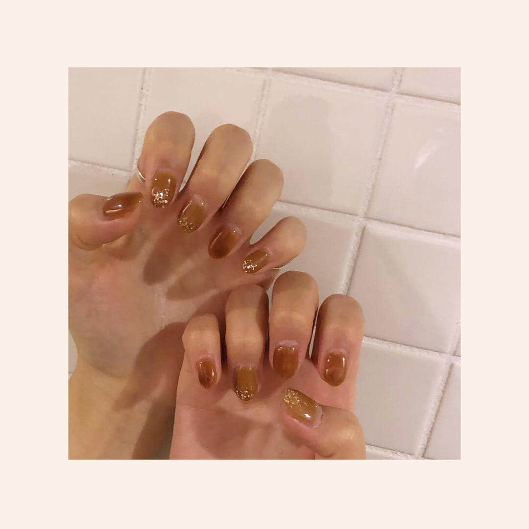 広瀬ちひろさんのインスタグラム写真 - (広瀬ちひろInstagram)「マスタードネイル💅🏻🧡💛」10月29日 18時28分 - chi_hirose