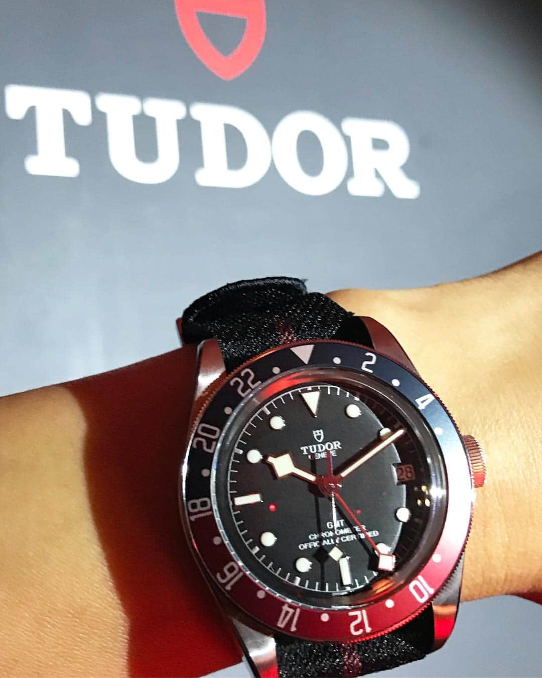 前田典子さんのインスタグラム写真 - (前田典子Instagram)「@tudorwatch ❤️🖤 #チューダー #時計 #日本上陸 #ローンチパーティ へ @hibinoya  と #アラフィフ #夫婦で#参加 #ブラックファッションは #サラパチーニ @sarahpacini_official #前田典子 #日比野玲」10月29日 22時35分 - maenorichang