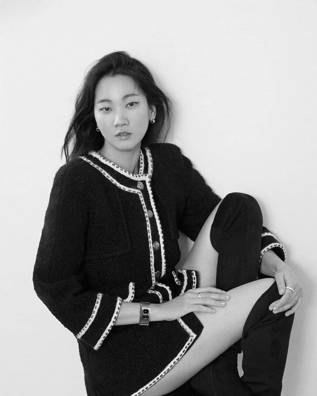 チャン・ユンジュのインスタグラム：「샤넬의 무드와 함께했던 순간 ❤️ @chanelofficial」