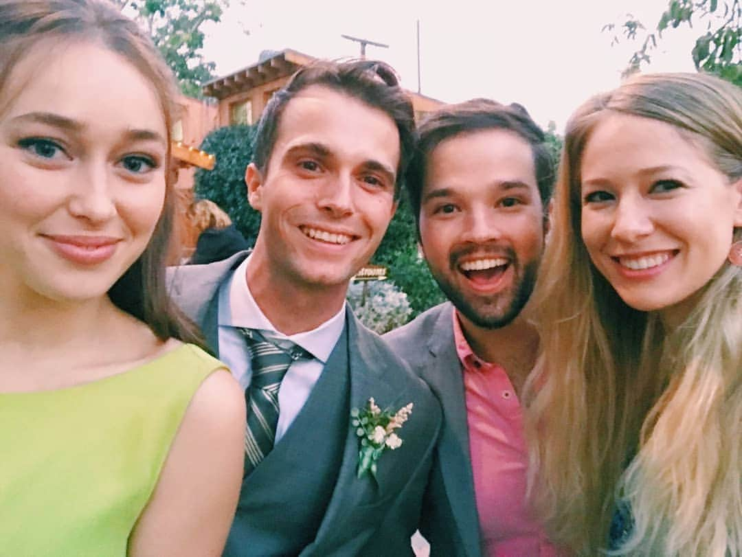 ネイサン・クレスさんのインスタグラム写真 - (ネイサン・クレスInstagram)「Mini "Into the Storm" reunion! Celebrating our boy @max_deacon's wedding to an ACTUAL angel-person named @meganketch. Max, my brother, you two put together an absolutely glorious day, and we were honored to be a part of such an incredibly genuine and intimate celebration of your love story. We look forward to all the years of friendship ahead of us, as we do life together in this insane city, and even more insane industry. Also, please have babies ASAP so we can have play dates with your adorable future children. We love you both!! #deacongotarealketch」10月30日 7時39分 - nathankress