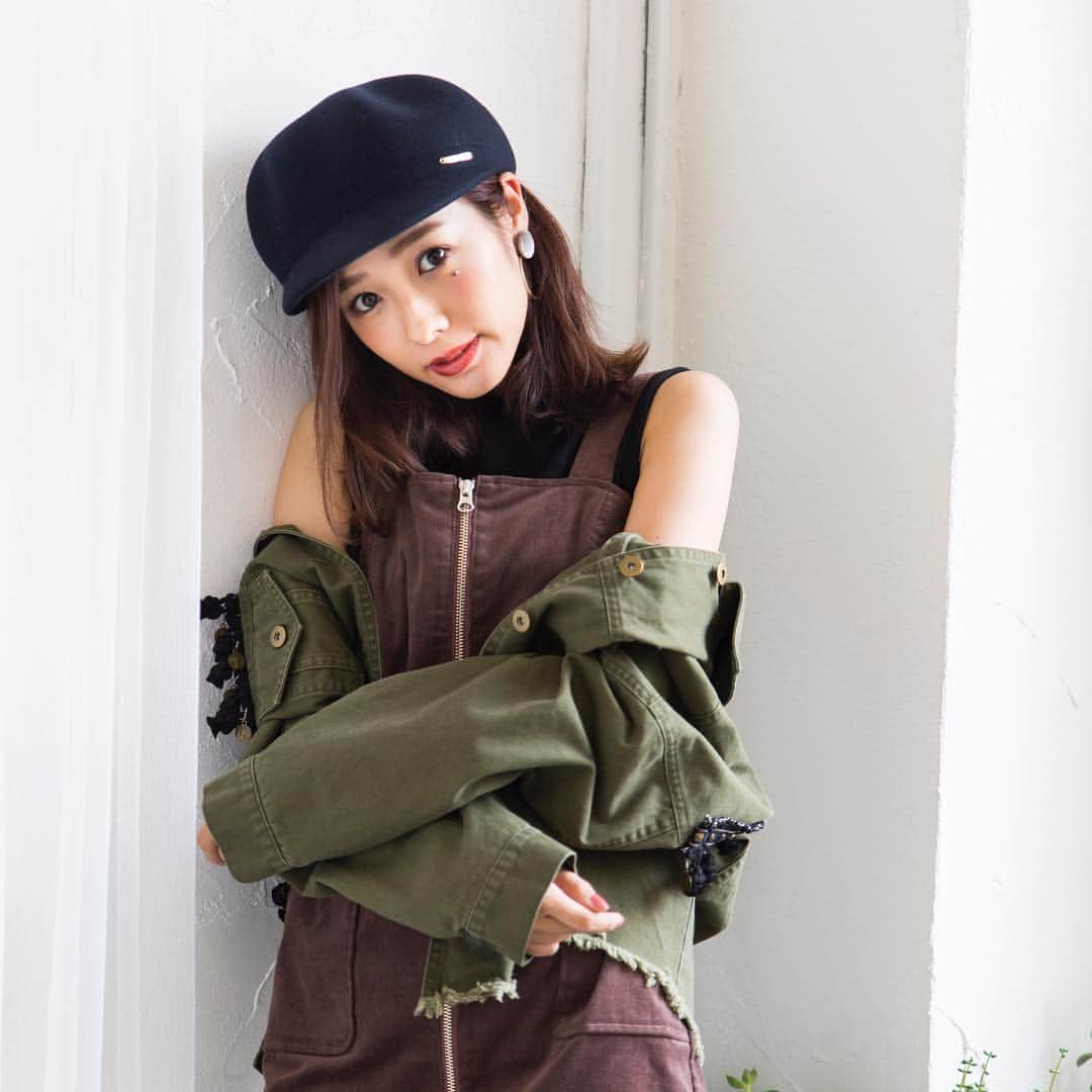 SHeのインスタグラム：「ファッション誌 #SHe 10月30日発売 表紙 #道端アンジェリカ #横田ひかる #武田静加 #前田希美 #瑠璃奈 #越川友貴 #梨衣名 #杉枝真結 #佐藤朱 #藤江れいな #松本愛 #平木愛美 #行天優莉奈」