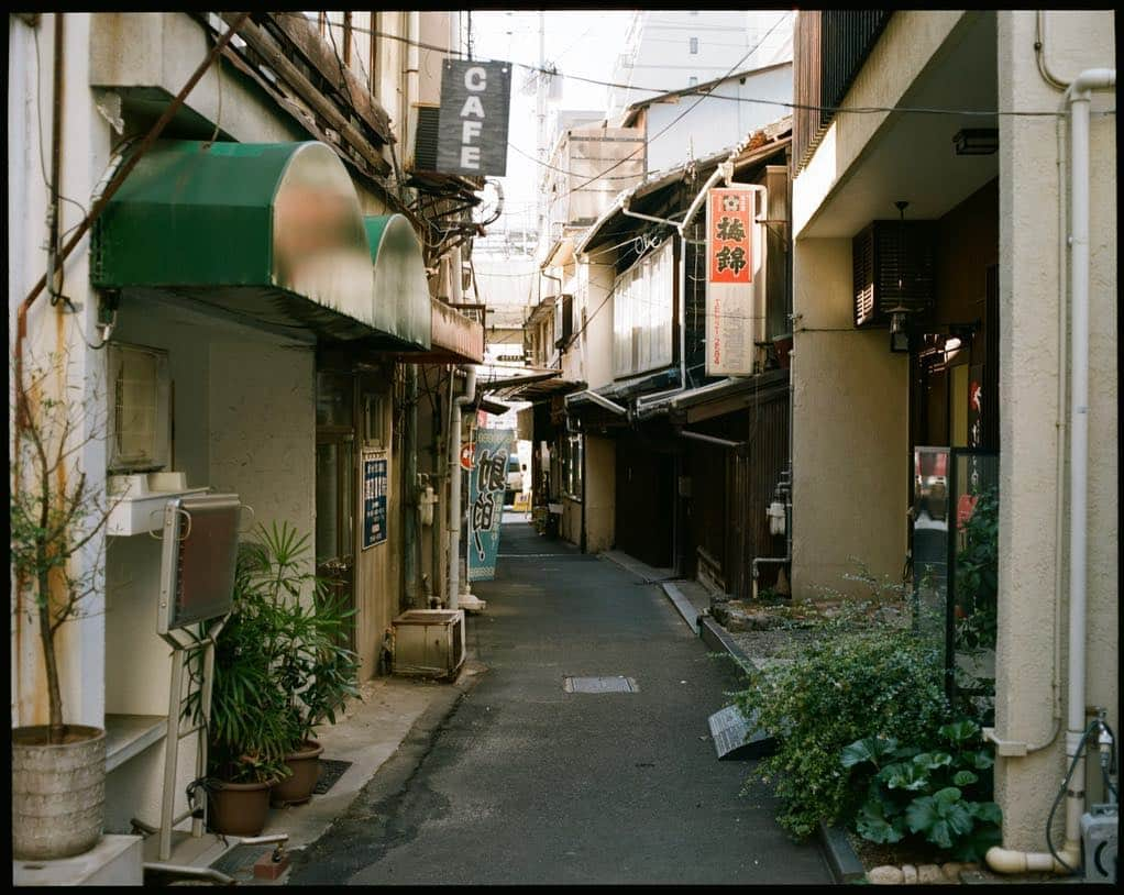 田島貴男さんのインスタグラム写真 - (田島貴男Instagram)「道後温泉② #フィルムカメラ #pentax67ii  #portra160」10月30日 18時29分 - tajimatakao