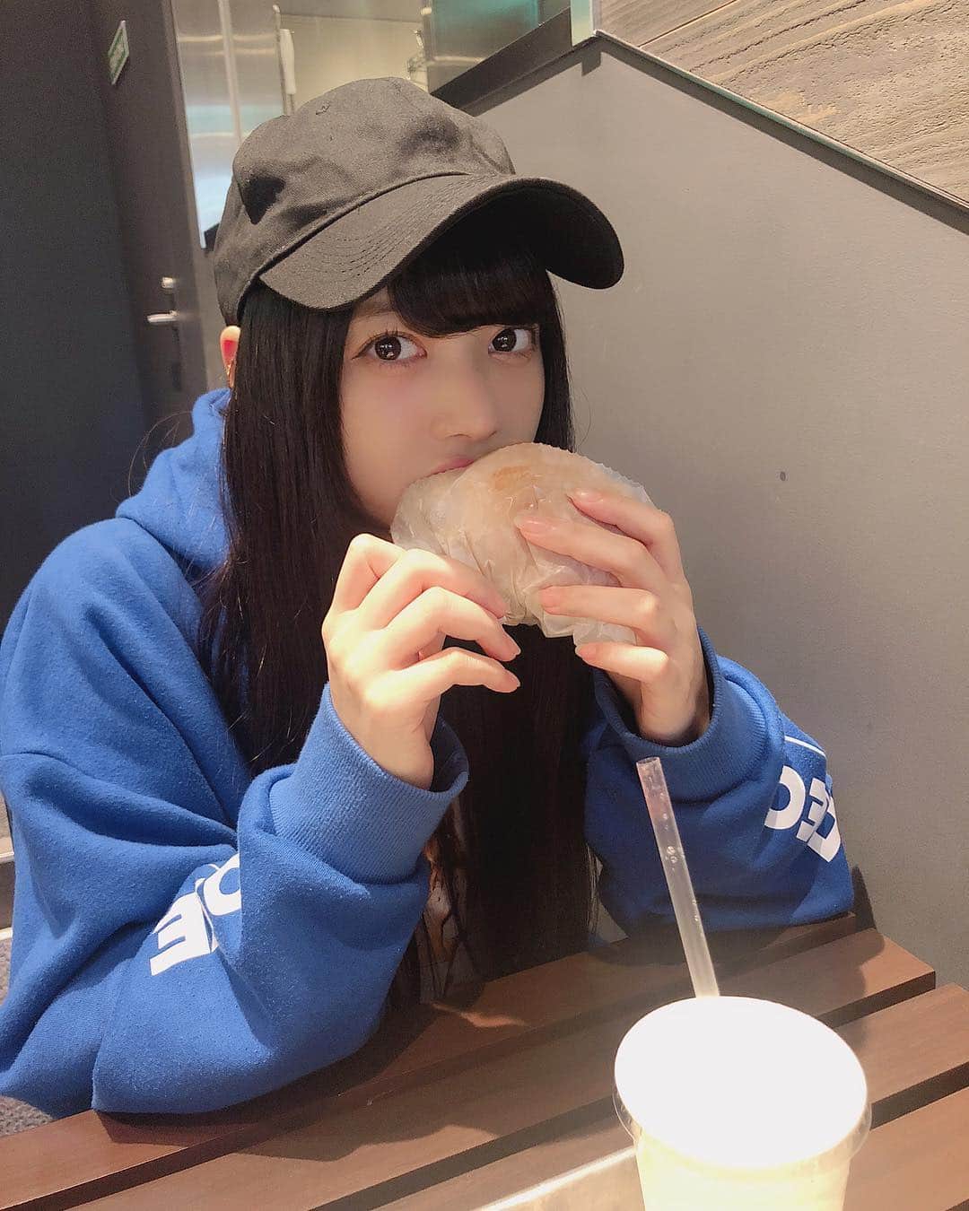 山口はのんのインスタグラム：「🍔🍔🍔」