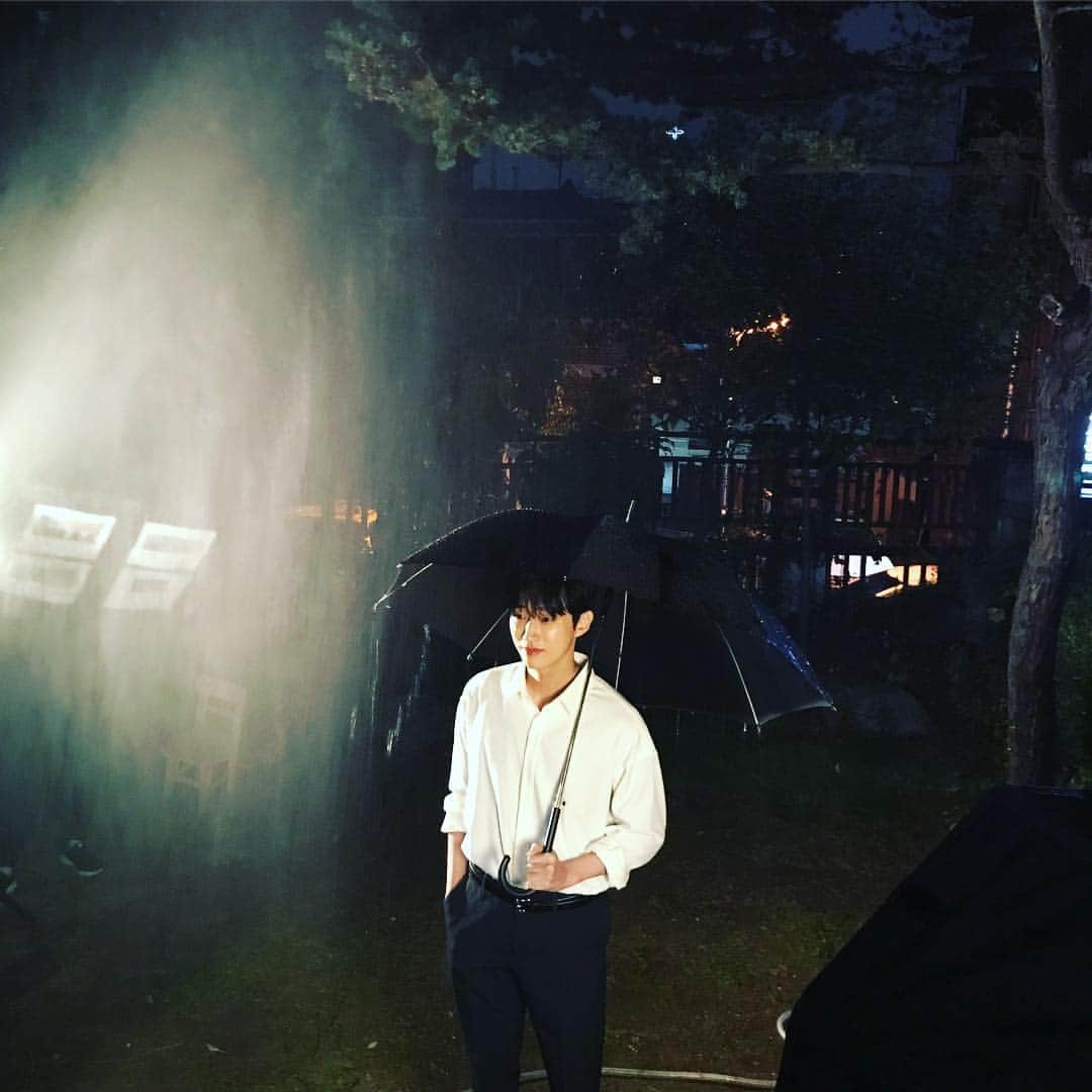 ジニョン さんのインスタグラム写真 - (ジニョン Instagram)「Jinyoung Season's greetings Act 기대해주세요!^^」10月30日 21時54分 - jinyoung0423
