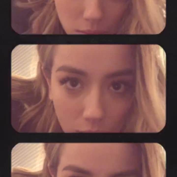 のインスタグラム：「This thing still on?」