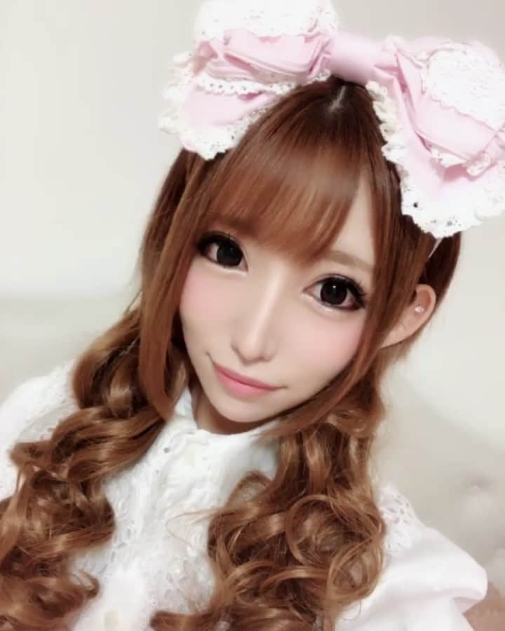 葉月七瀬のインスタグラム：「甘ロリ動画Ver.🎀💕💓💗」