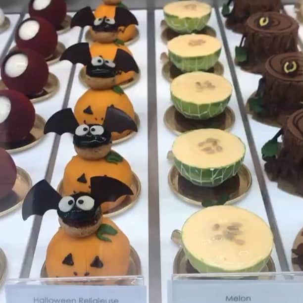 のインスタグラム：「Say, Happy Halloween, Tokyo! 🎃#dominiqueanselbakery #dabjapan #omotesando #halloween #ドミニクアンセルベーカリー #ドミニク #表参道 #ハロウィン」
