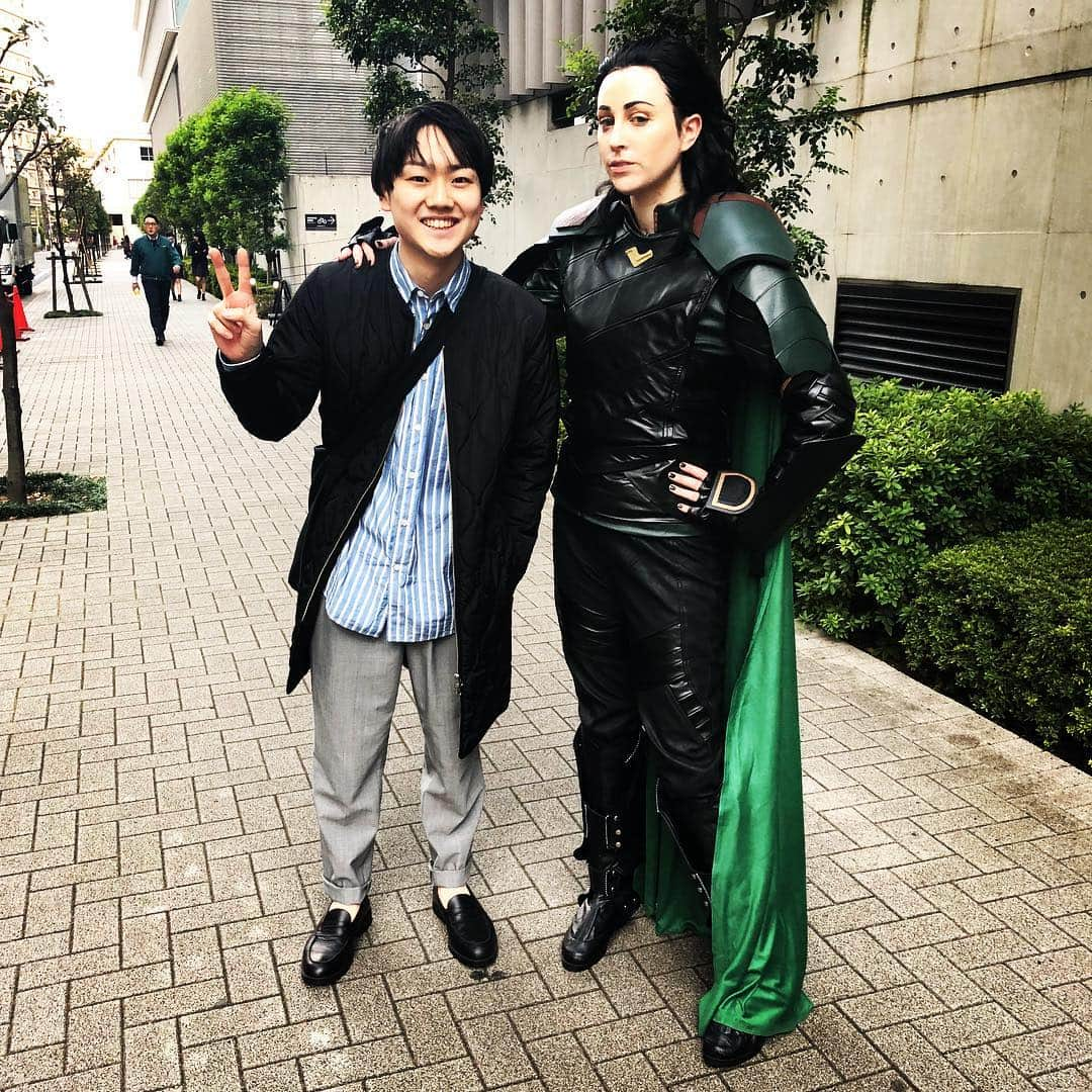 堀駿平（おミルク）のインスタグラム：「ホリアンドロキ。 #musashikosugi #loki #marvel #happyhalloween #omilk」