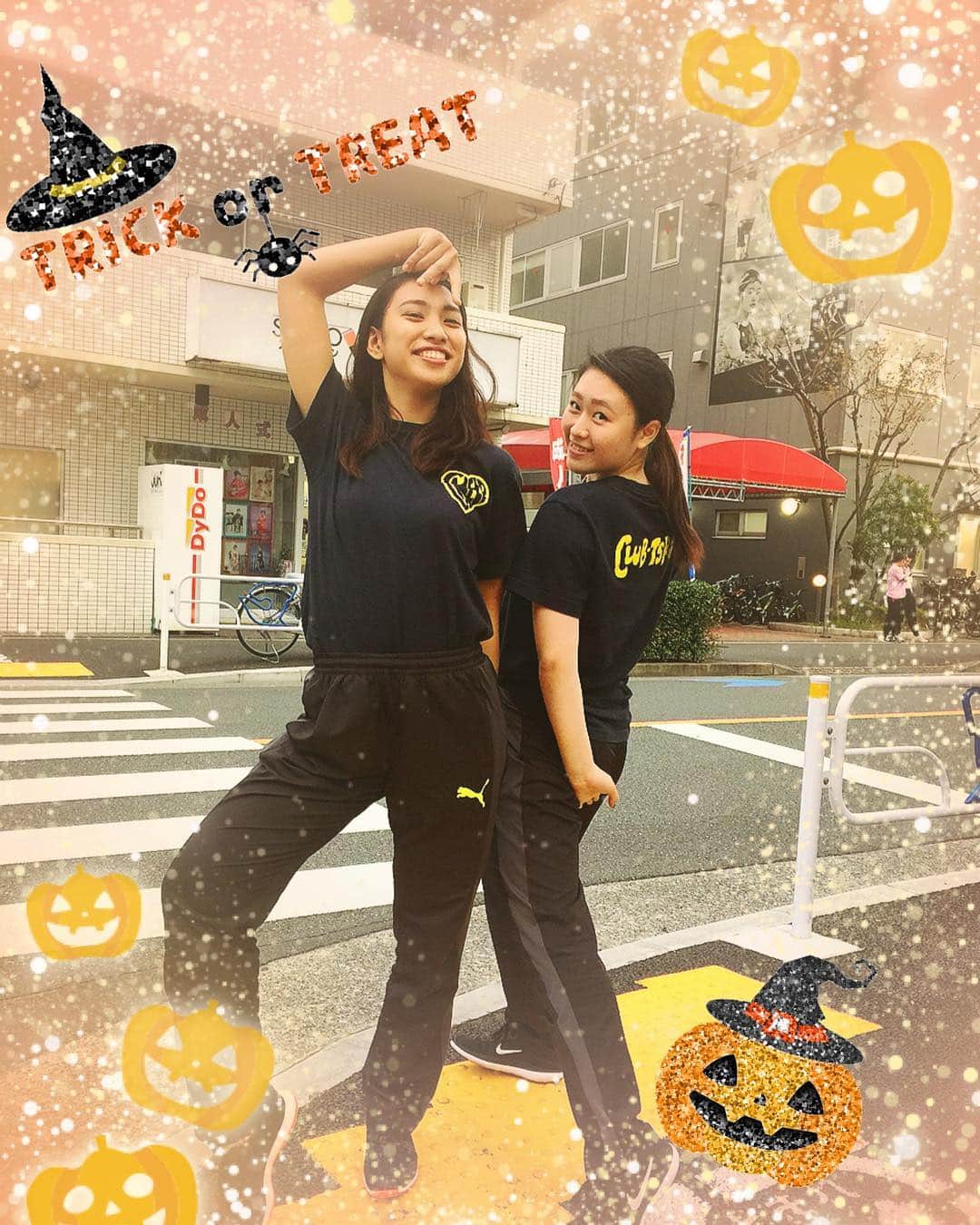 東京スポーツ・レクリエーション専門学校さんのインスタグラム写真 - (東京スポーツ・レクリエーション専門学校Instagram)「#こども保育スポーツ科 2年生のつぐみさんと、ゆうかさん。カメラに反応してくれてありがとう😊  笑顔がほんとにすてきな2人なんです😍  #TSRこども #保育とスポーツ #ジュニアスポーツ指導員 #trickortreat」10月31日 17時19分 - jikeitsr