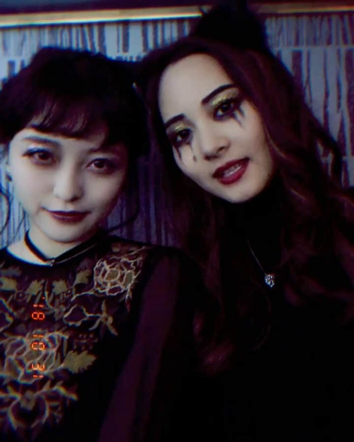 斉藤瑞季のインスタグラム：「楽しみましたか〜？👻 急だったけど、大好きなみかに会えたから かる〜くハロウィンぽくしてみたよ😈 かっこいい写真撮れたから 後で沢山載せる〜！！！」