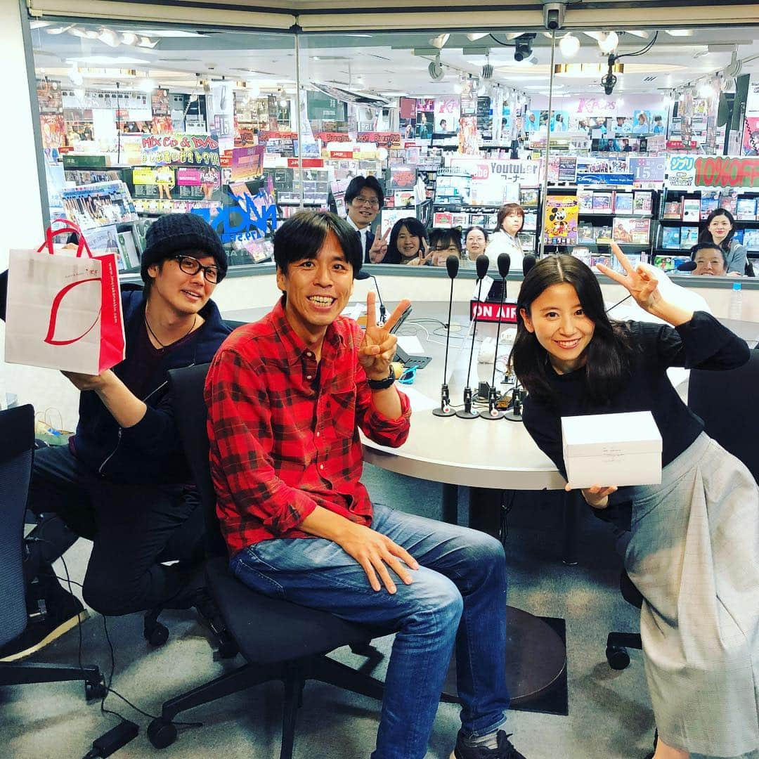 三浦祐太朗さんのインスタグラム写真 - (三浦祐太朗Instagram)「今日は #soul795 パーソナリティ #藤井ペイジ さんが飛び入りで出演してくださいました。 #nack5 #キラスタ #小林千鶴 #三浦祐太朗」10月31日 20時15分 - yutaro_3ura